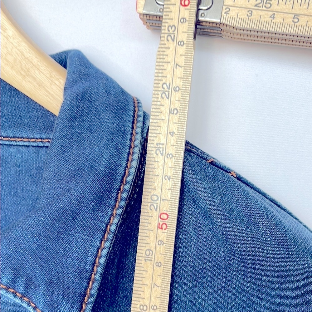 NWT 2016 by Parasuco Stretch Med-Dark Wash Cropped Denim Jacket Size L - Picture 7 of 8